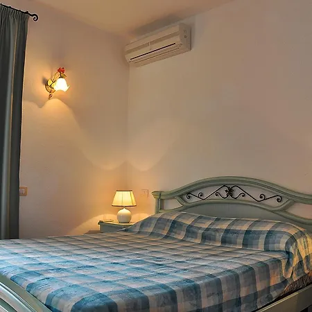 Holiday home Le Dimore Di Baia Santa Reparata